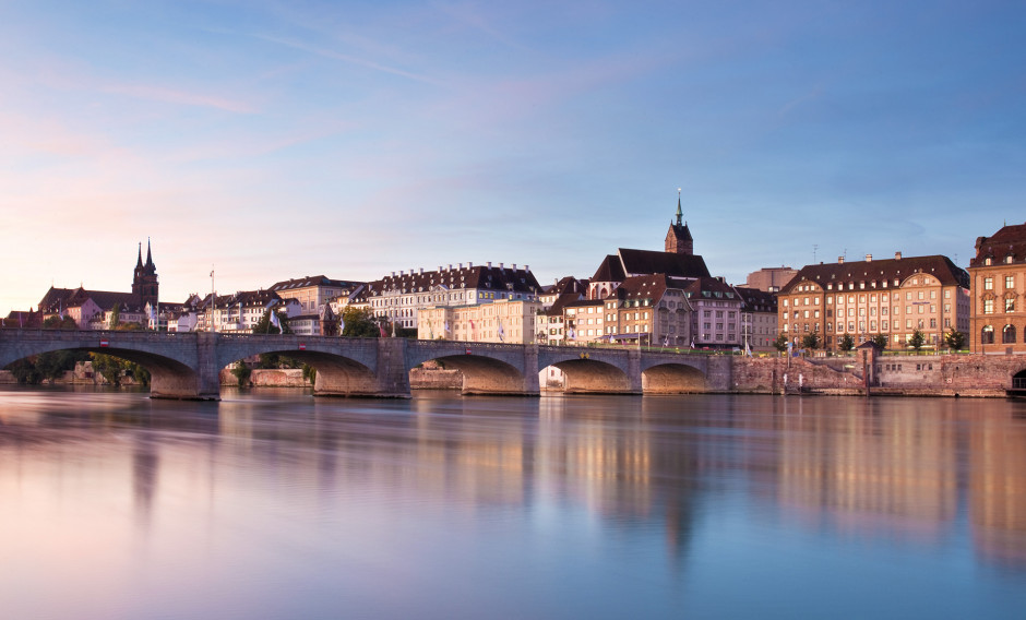 06 Basel, Rhein Panorama: 