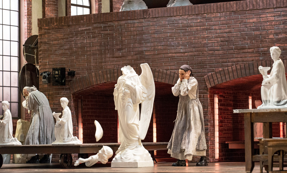 Szene aus "Norma" an der Staatsoper Unter den Linden