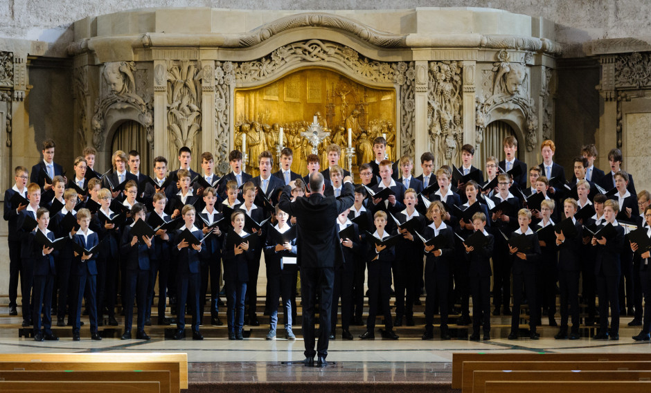 Der Dresdner Kreuzchor mit dem Dirigenten Martin Lehmann