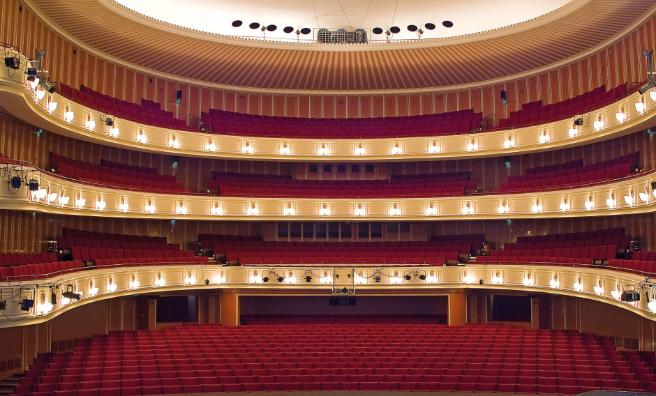 06 Düsseldorf, Opernhaus, Zuschauerraum: 