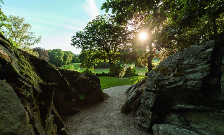 06 Kronberg, Schlosshotel Kronberg, Grotte: 