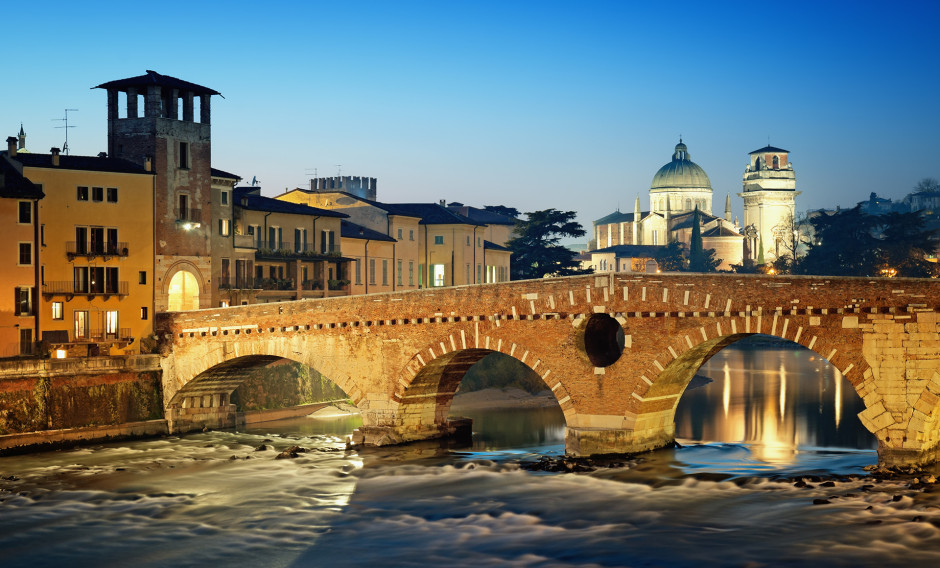 06: Die Ponte Pietra in Verona    