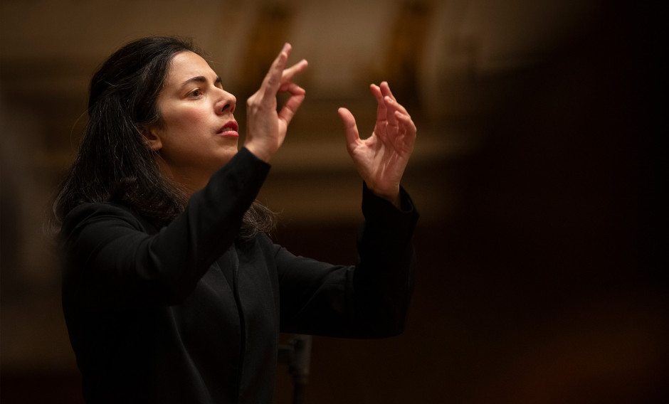 Portrait der Dirigentin Marie Jacquot