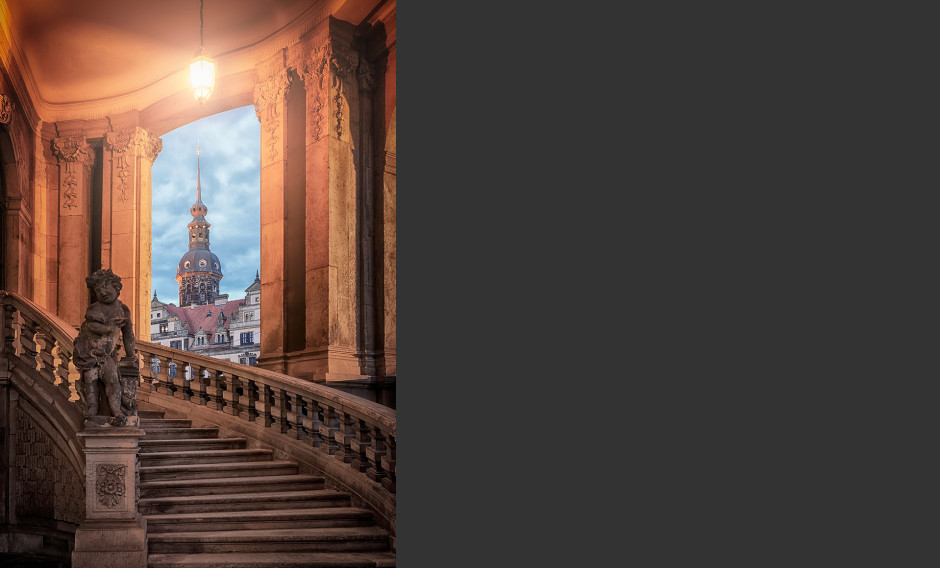Blick vom Dresdner Zwinger auf das Residenzschloss    