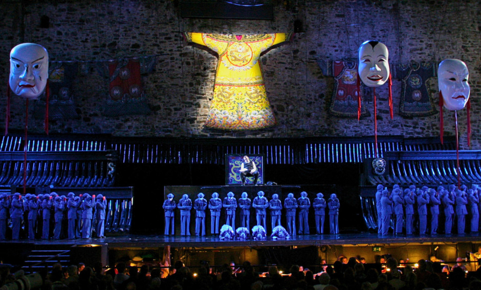 07 Savonlinna, Festival, Szene aus "Turandot", 2004: 
