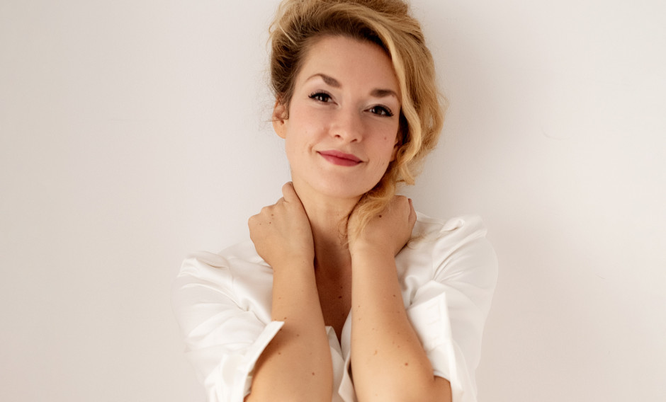 Vera-Lotte Boecker Portrait der Sopranistin Vera-Lotte Boecker