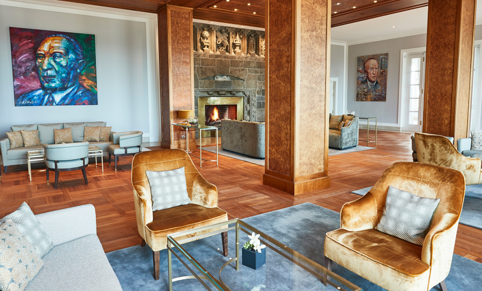 Steigenberger Grandhotel & Spa Petersberg 08: Eingangsbereich des Hotel Petersberg bei Bonn