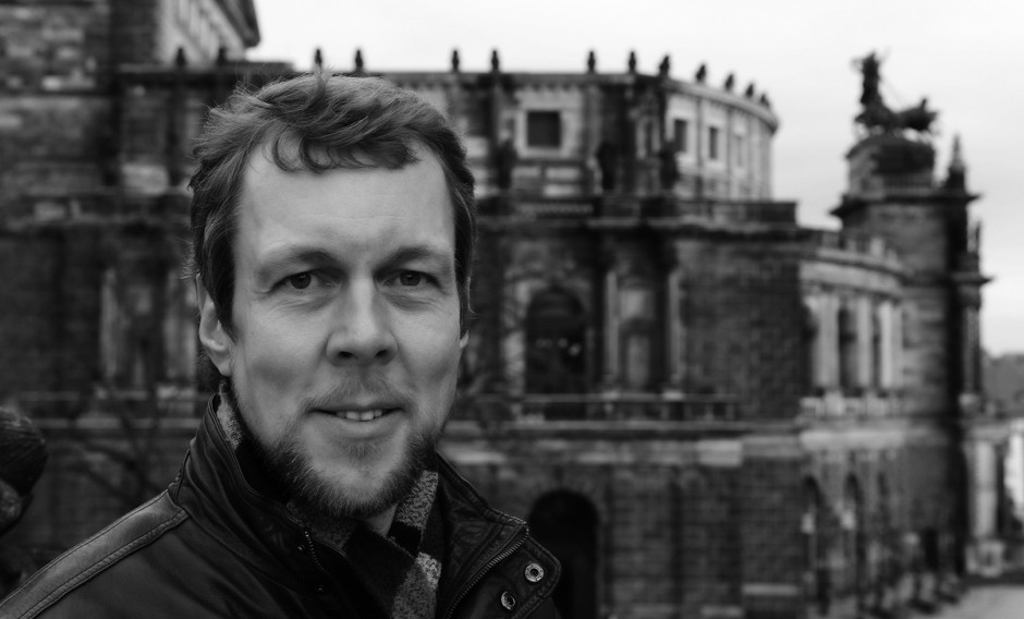 Portrait des Bass-Sängers Georg Zeppenfeld:  