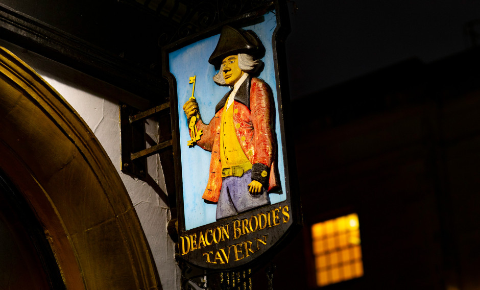 08 Edinburgh, Pub: 