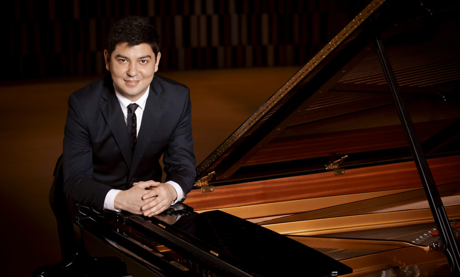 Portrait des Pianisten Behzod Abduraimov       