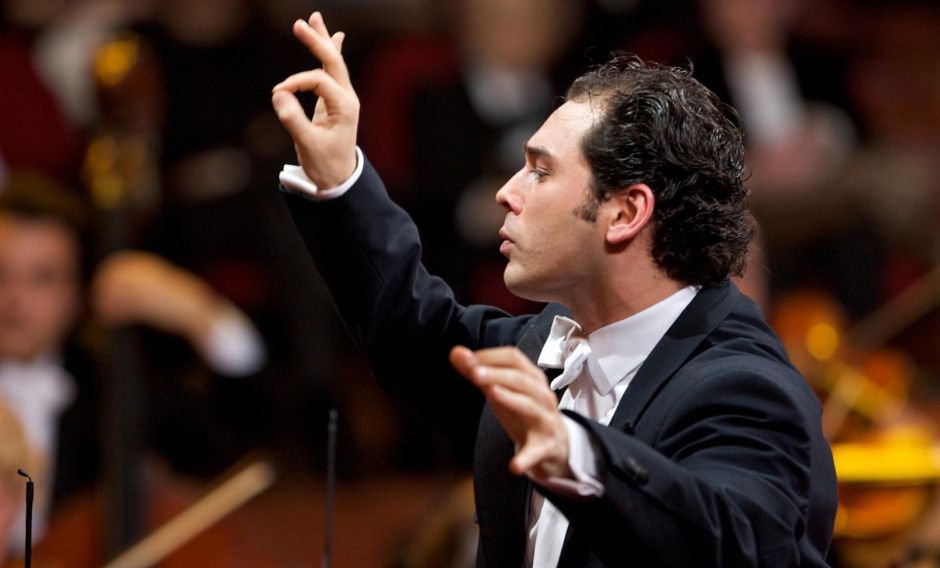 Tugan Sokhiev Portrait des Dirigenten Tugan Sokhiev