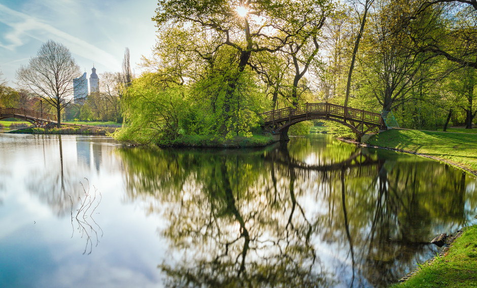 Frühlingsstimmung im Johannapark in Leipzig 