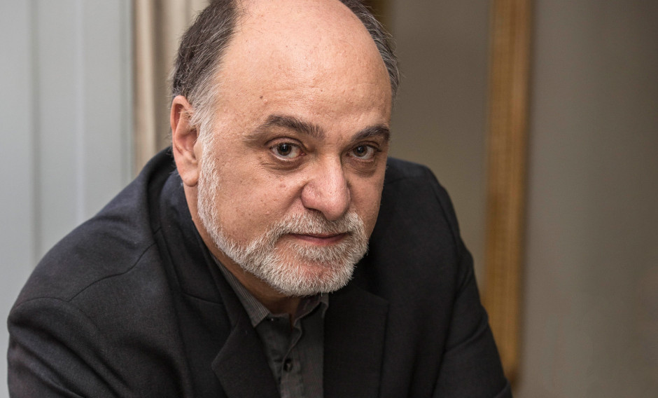 Portrait des Dirigenten Roberto Frontali 