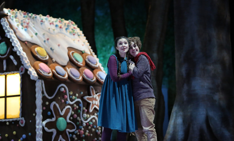 09 Wiesbaden, Staatstheater Wiesbaden, Szene aus "Hänsel und Gretel": 