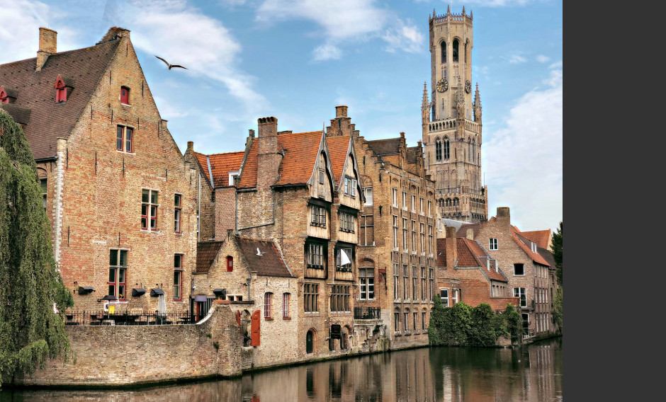 Die Altstadt von Brügge mit Rozenhoedkaai