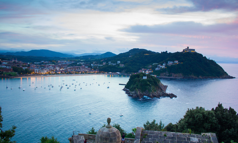 San Sebastian Abendstimmung in der Bucht "La Concha" in San Sebastian
