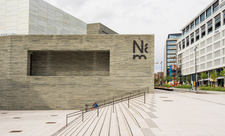 Die moderne Fassade des Nationalmuseums Oslo