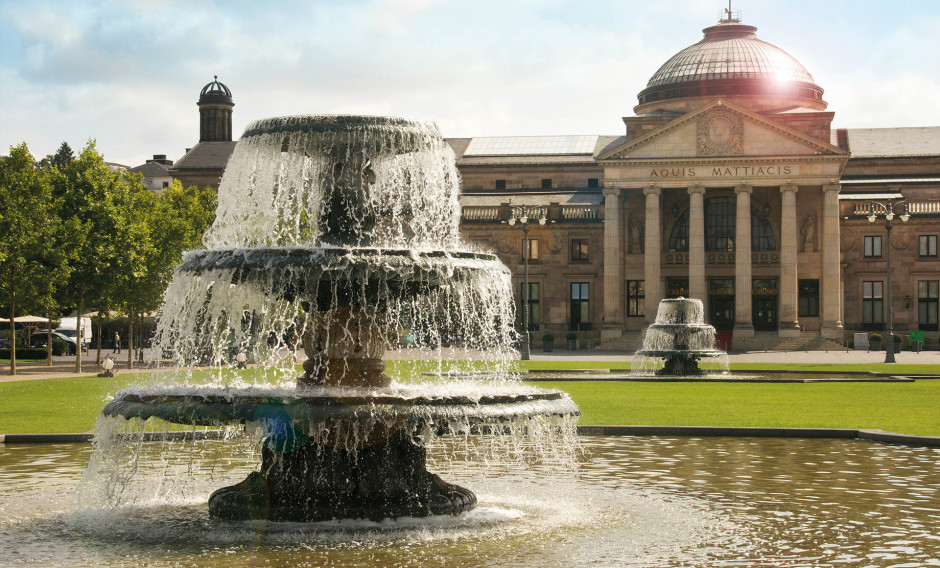 11 RMF, Wiesbaden Kurhaus:
