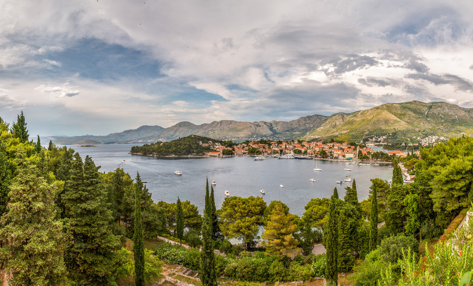 12 Cavtat: 