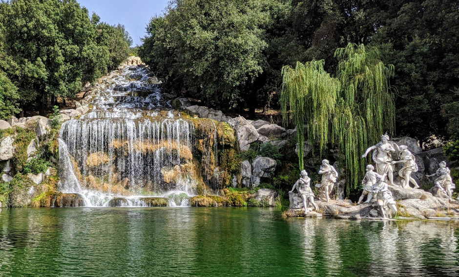 13 Neapel, Caserta: