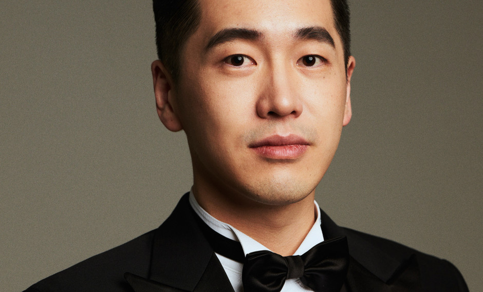 Kang Wang Portrait des Tenors Kang Wang