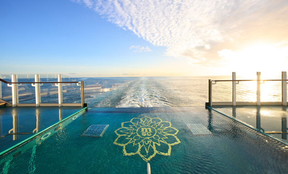 16 Explora I, Astern, Pool: EXPLORA I/Meer & Musik: 