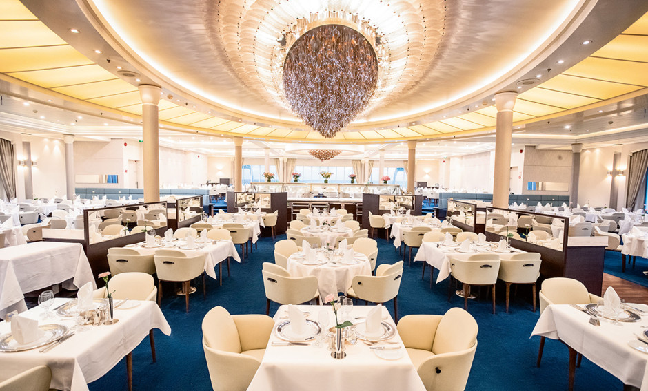 19 MS Europa: 