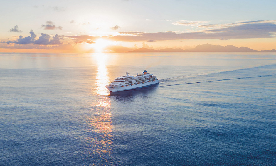 22 MS Europa: 