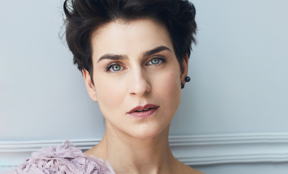 Portrait der Sopranistin Asmik Grigorian