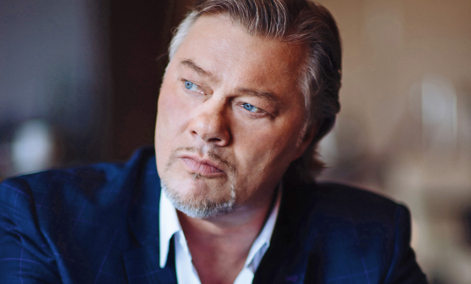 Portrait des Basssängers René Pape 