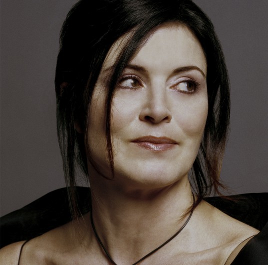 Portrait der Sopranistin Anna Caterina Antonacci