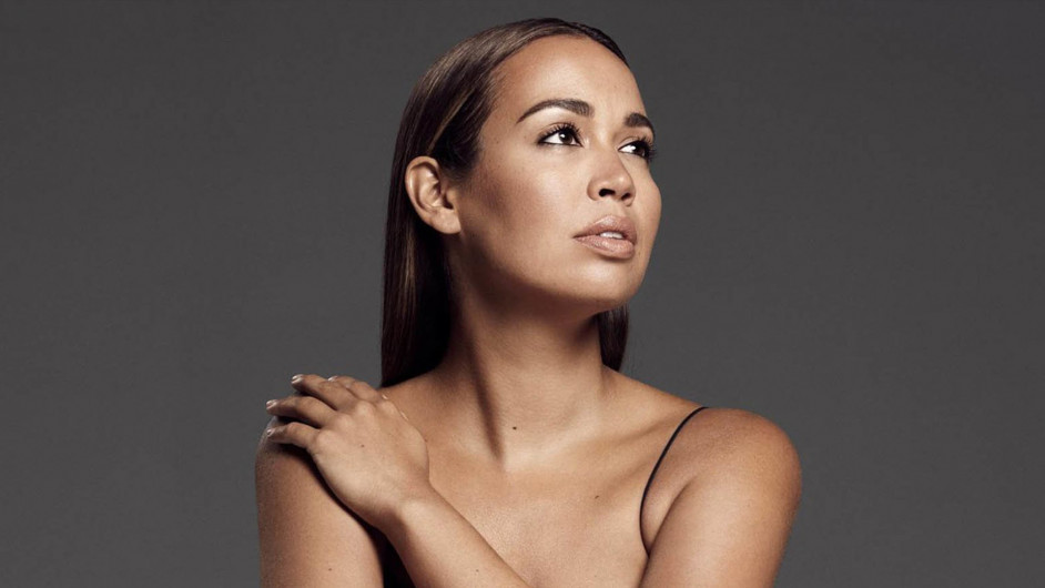 Nadine Sierra: 