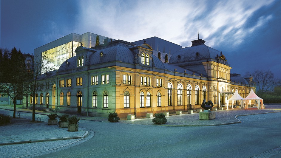 Festspielhaus Baden-Baden am Abend