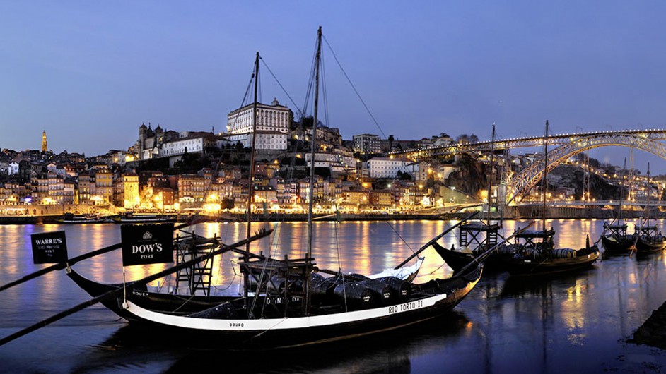 Abendansicht vom Hafen in Porto